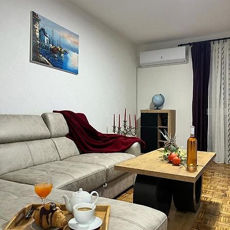 Ferienwohnung Stan Na Dan Kozarska Dubica Bosanska Dubica Exterior foto