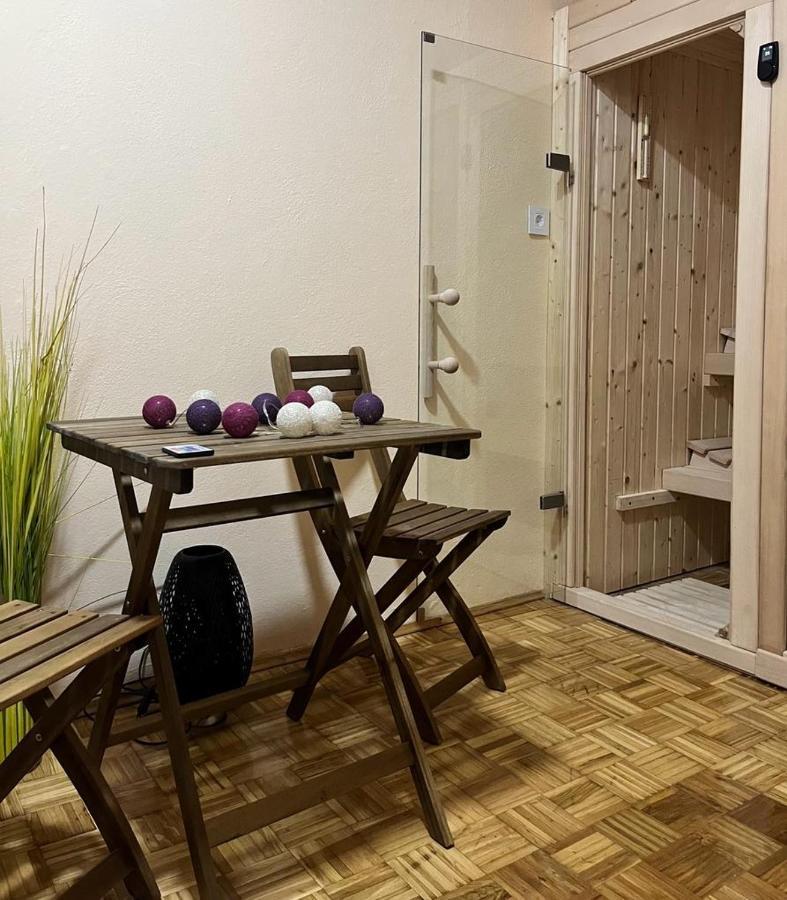 Ferienwohnung Stan Na Dan Kozarska Dubica Bosanska Dubica Exterior foto