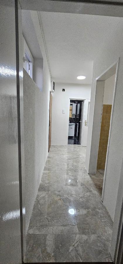 Ferienwohnung Stan Na Dan Kozarska Dubica Bosanska Dubica Exterior foto