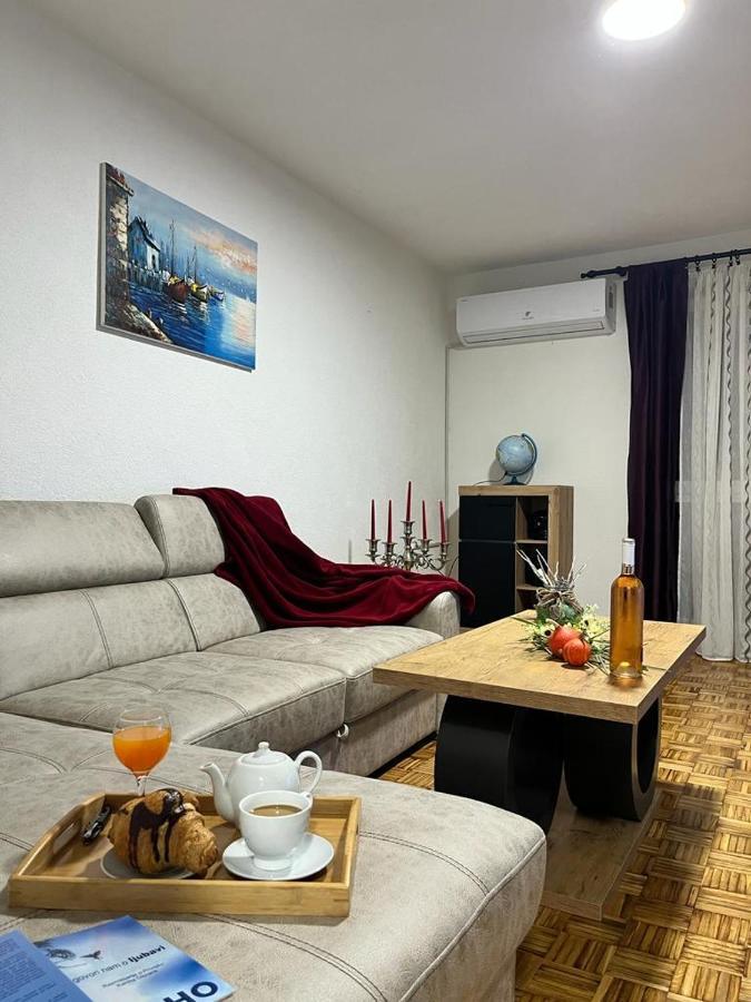 Ferienwohnung Stan Na Dan Kozarska Dubica Bosanska Dubica Exterior foto